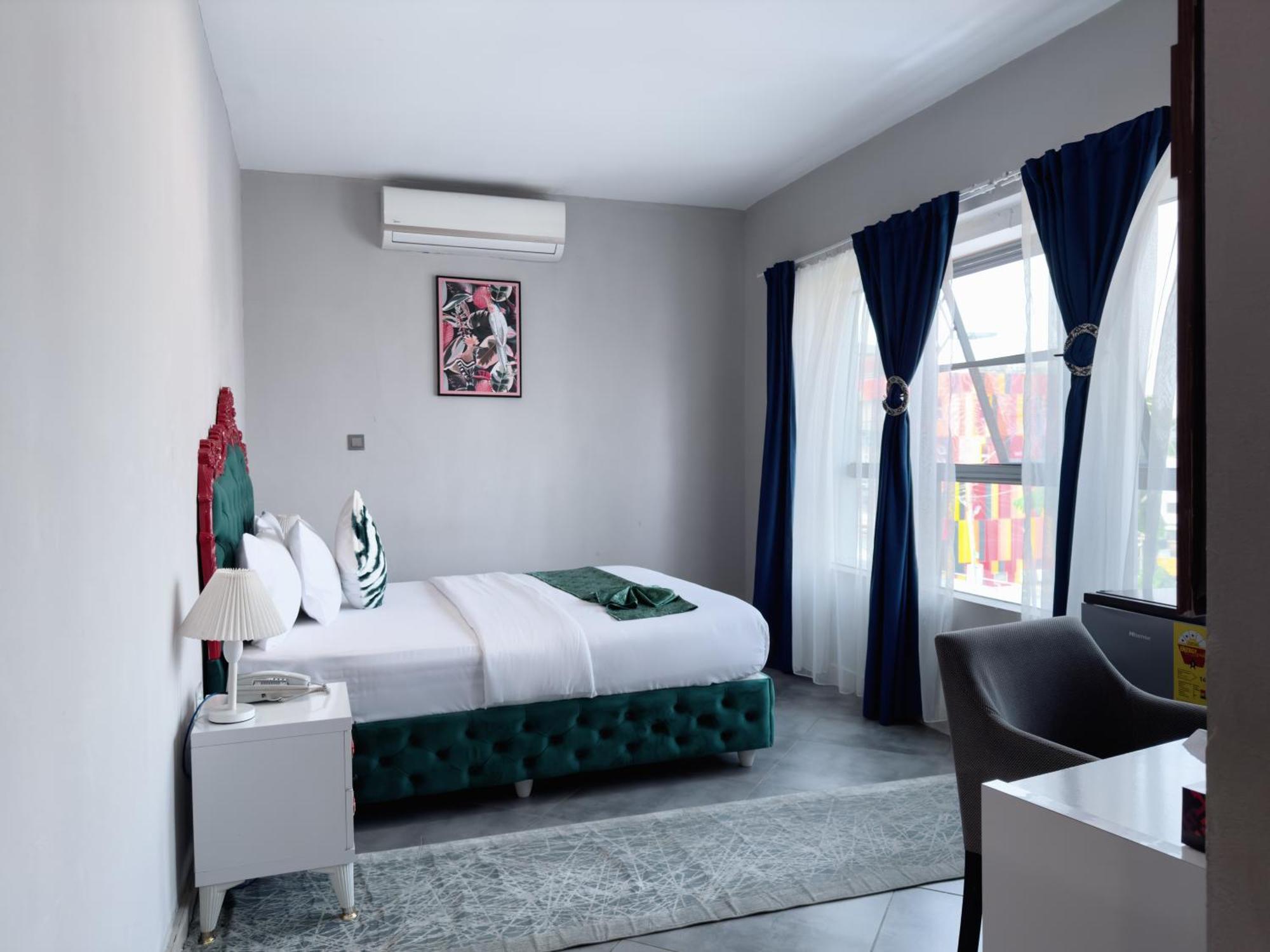 Euro Homes Hotel Akra Dış mekan fotoğraf