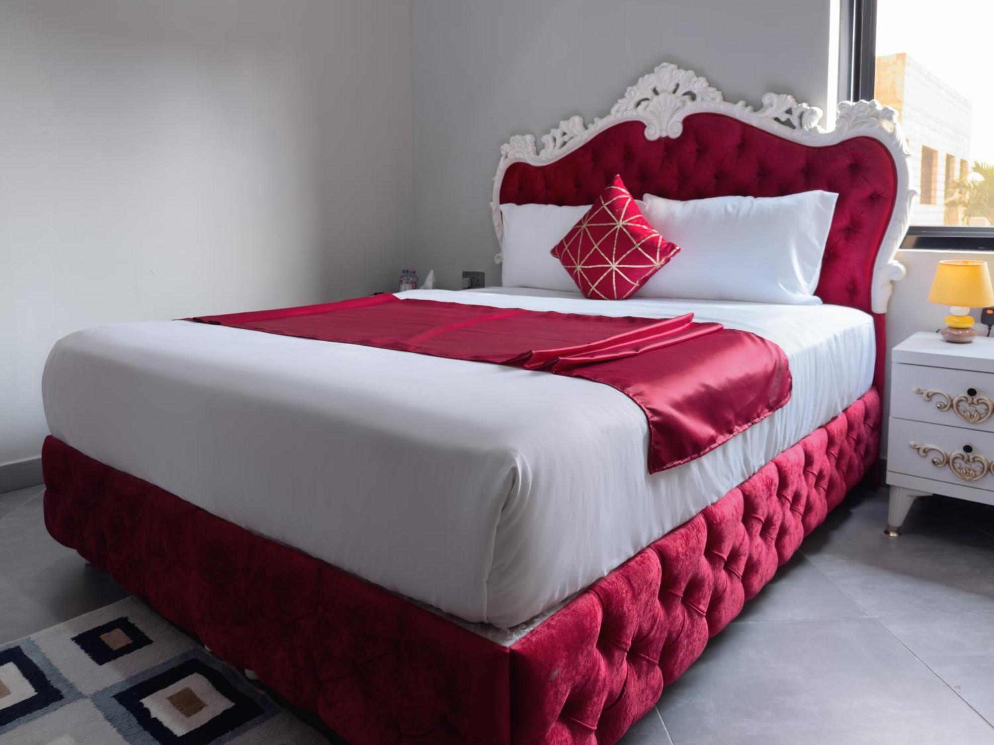 Euro Homes Hotel Akra Dış mekan fotoğraf